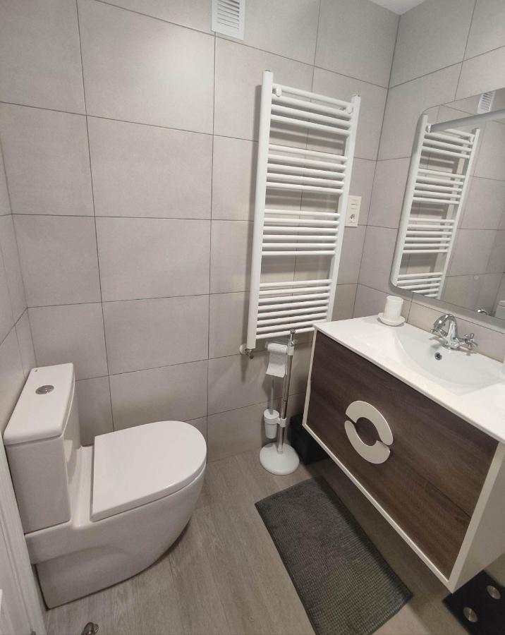 Precioso Apartamento Con Terraza, Pistas De Padel Y Piscinas Apartment Castro Urdiales Exterior photo