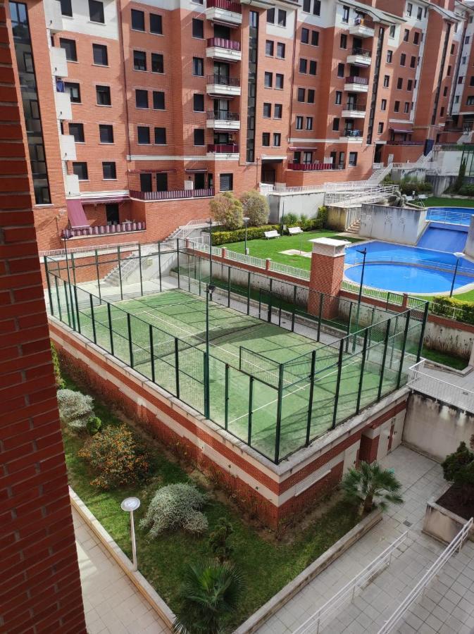 Precioso Apartamento Con Terraza, Pistas De Padel Y Piscinas Apartment Castro Urdiales Exterior photo
